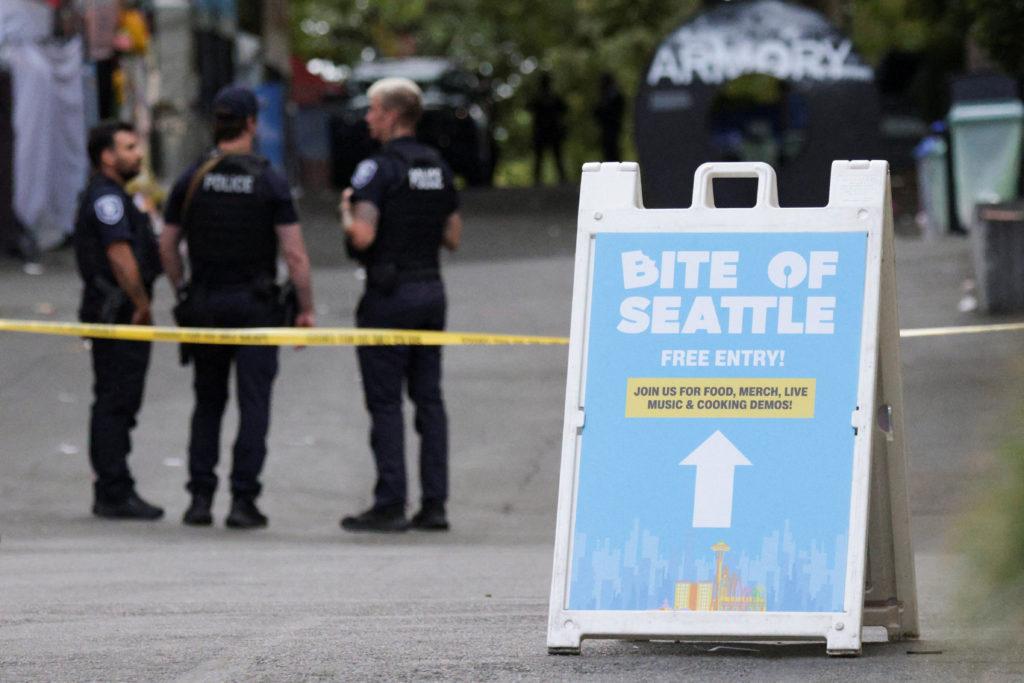 Police investigate food festival shooting in Seattle, looking for second suspect
