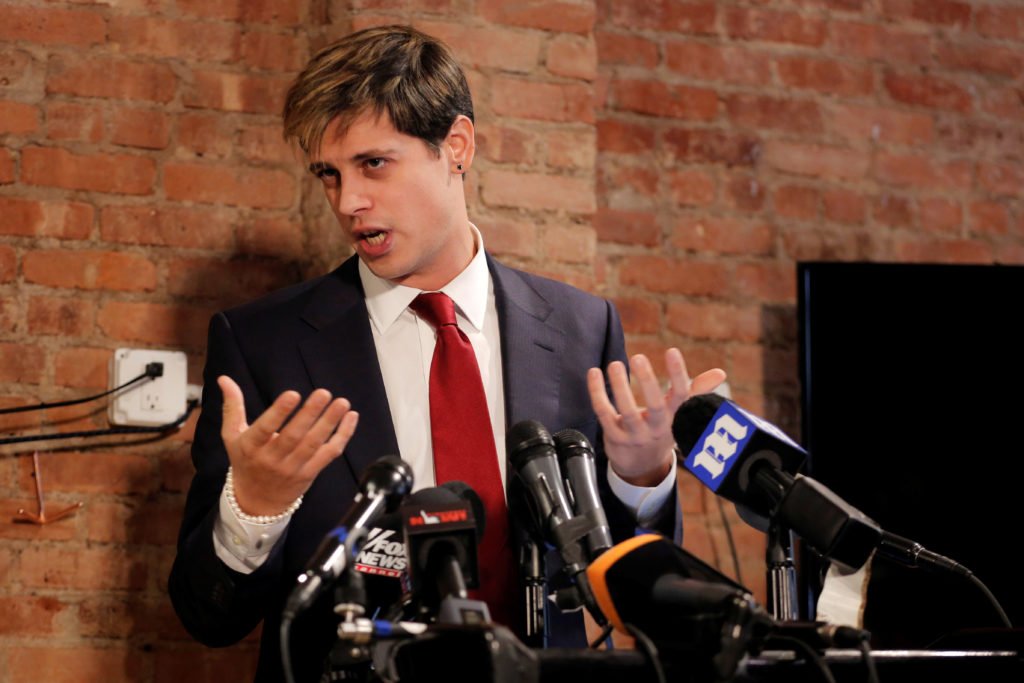Milo Yiannopoulos deported after immigration issue in U.S.