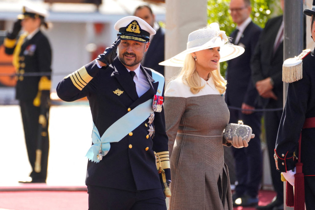 Crown Prince Haakon becomes King Haakon VIII following Harald V's death