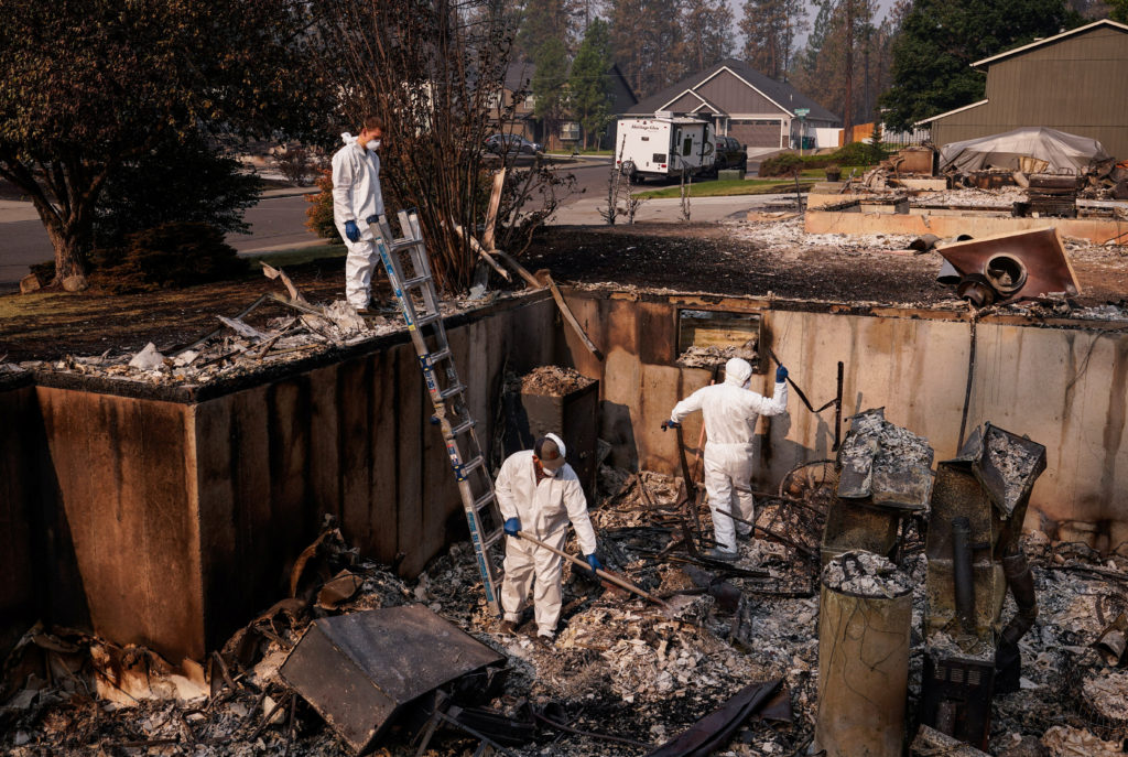 Satellites and AI Cameras Improve Early Detection of Wildfires