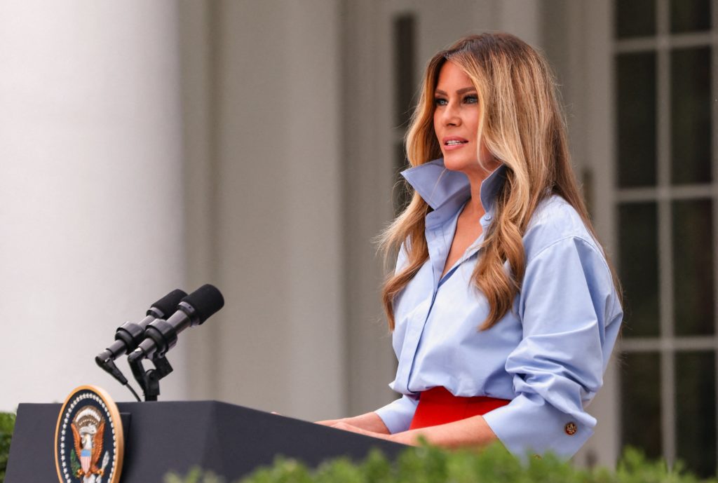 First Lady Melania Trump visits school in North Carolina to discuss technology in education