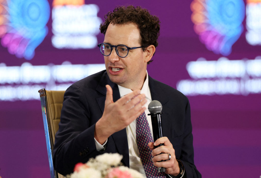 Anthropic CEO discusses need for AI safety measures development
