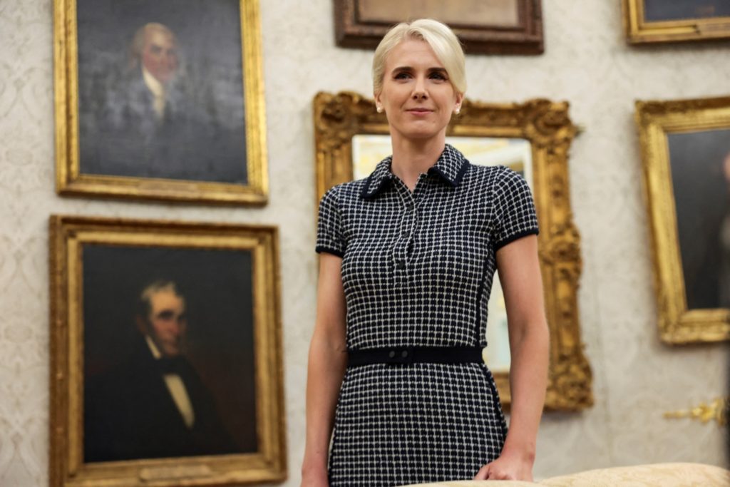 White House responds to Trump gifts to aides totaling $45,000