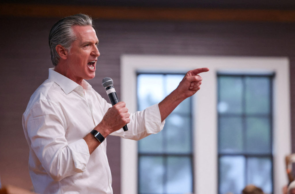 Newsom signs executive order on AI safety in California