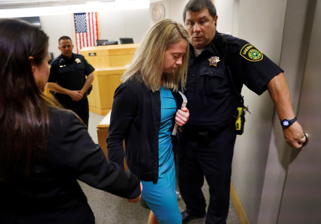 Dallas police officer granted parole after conviction for fatal shooting