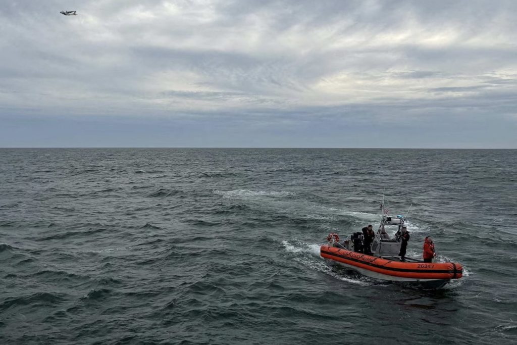 Search initiated for missing medical flight from Bermuda to Boston
