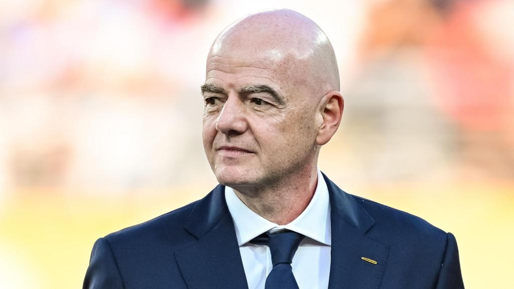 FIFA abandons plans to sell stakes in major competitions