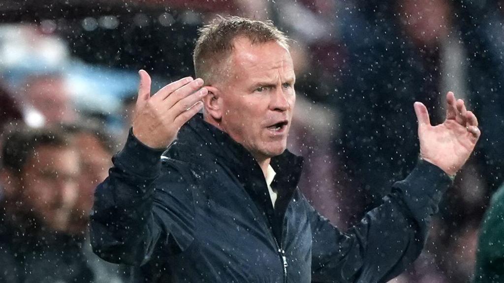 Wouter Vrancken begins coaching tenure with Hearts after Champions League exit