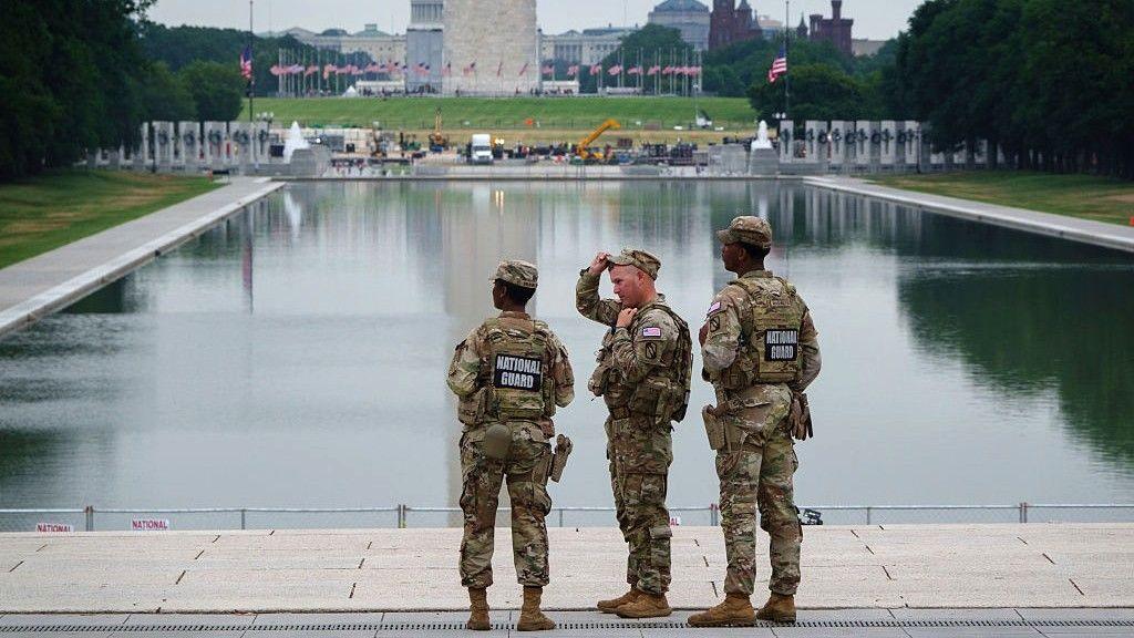 Vandalism charge related to Reflecting Pool dropped by Trump administration