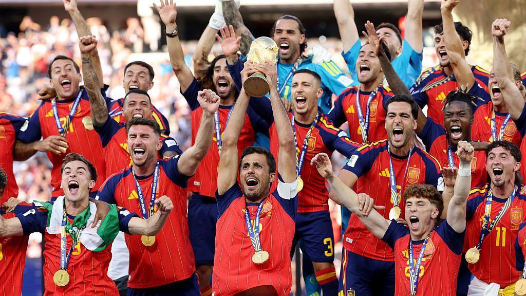 Uefa votes to boycott World Cups if Fifa investment plans continue