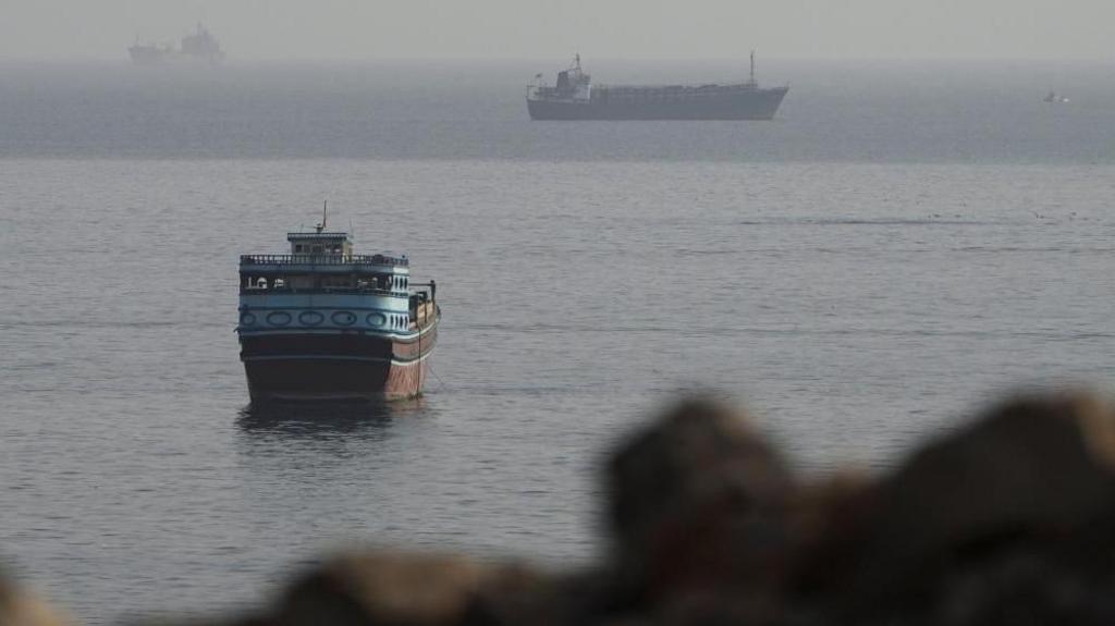 Iran confirms talks with Oman, denies negotiations with the US