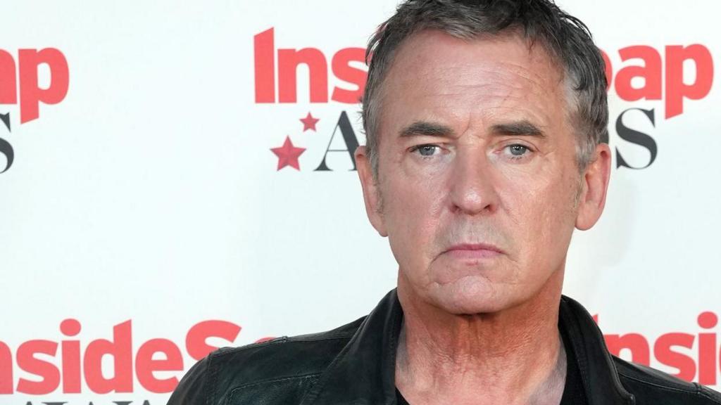 Actor Shane Richie charged with drink-driving