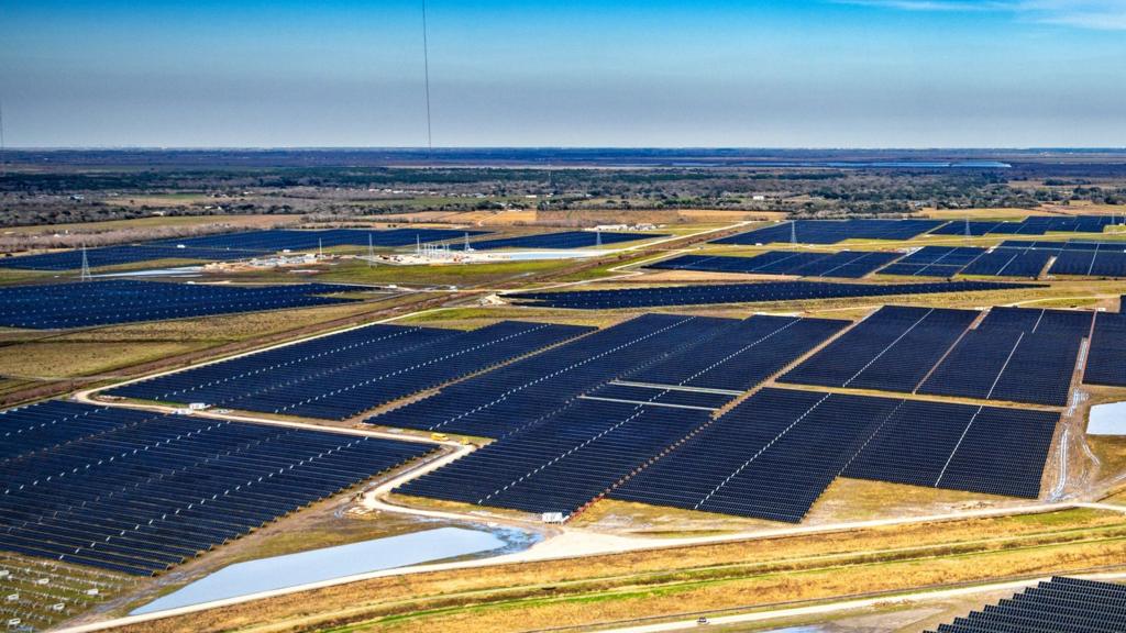 Texas becomes leading state in solar power generation