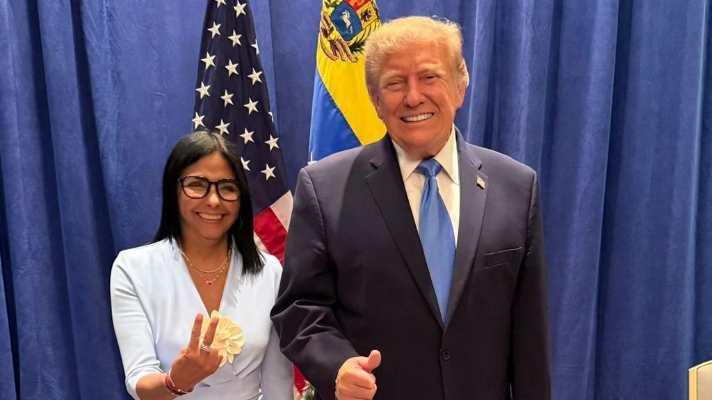 Trump meets with Venezuelan leader recognized by US