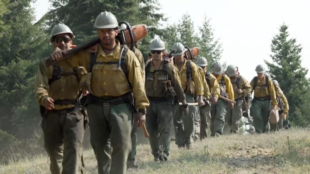 Former inmates assist with wildfire containment efforts in Spokane, Washington