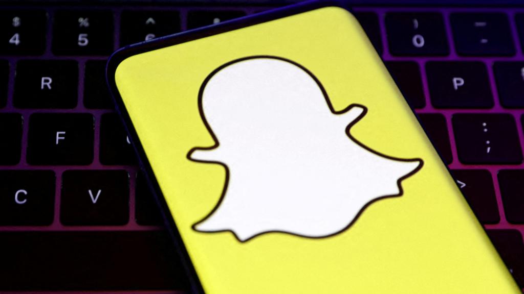 Snapchat and Other Platforms Address AI-Generated Content