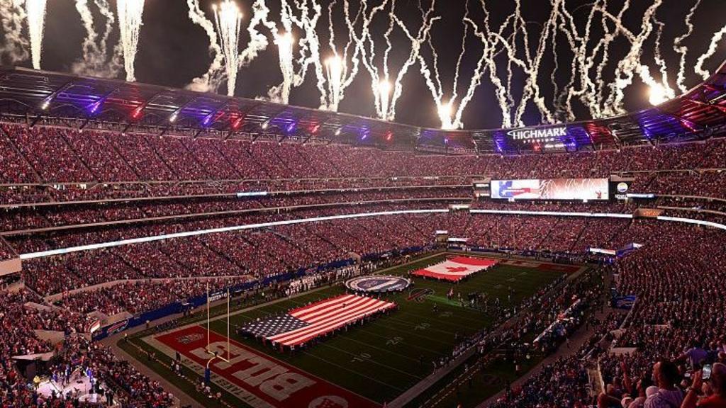 Buffalo Bills Fans Participate in Canadian Anthem at Home Game