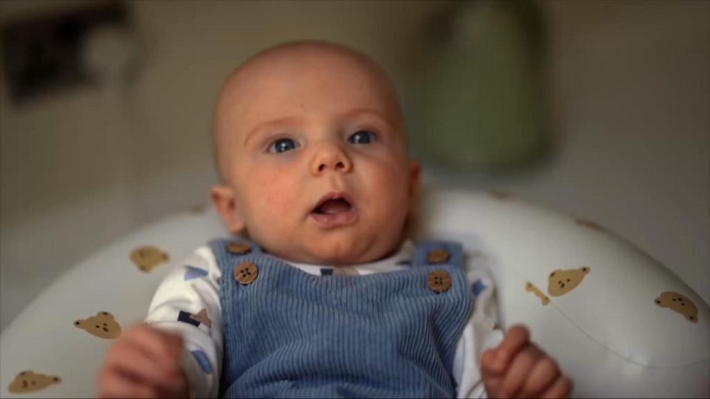 First British baby undergoes in-womb surgery to address gastroschisis