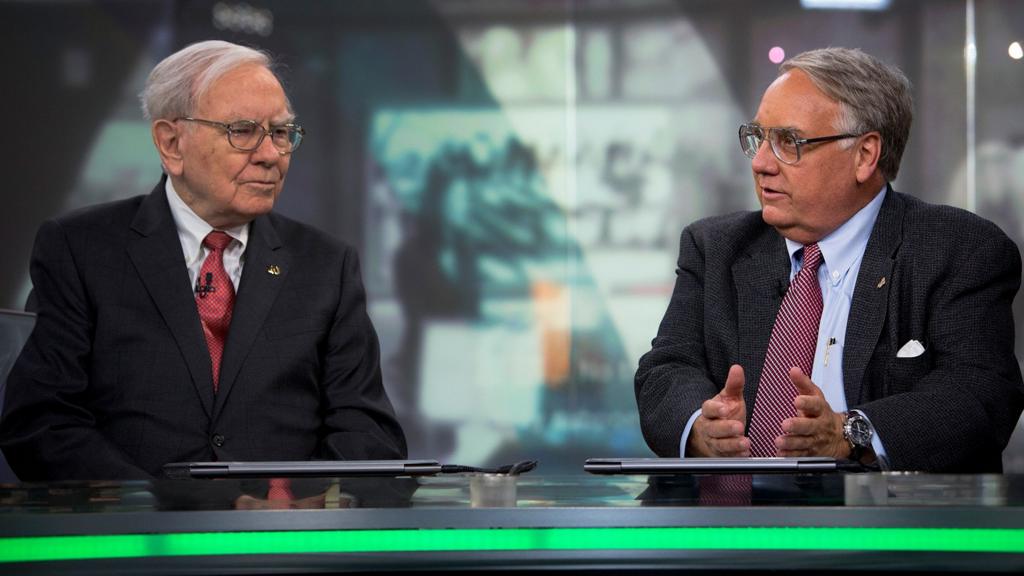Warren Buffett resigns from Berkshire Hathaway after decades of leadership