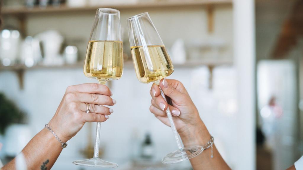 US implements ban on Canadian alcohol and dairy amid ongoing trade tensions