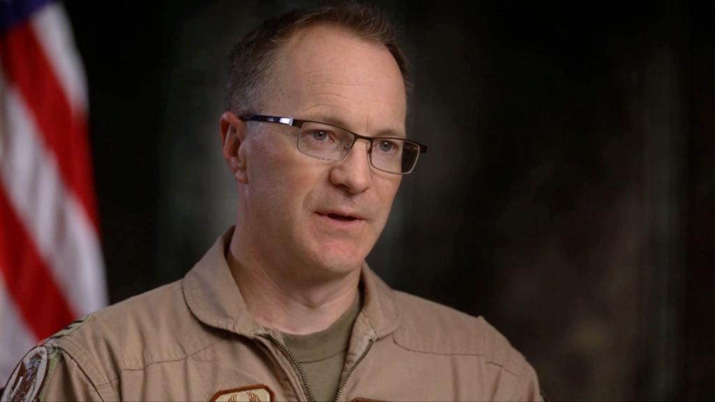 US aviator describes experience of being shot down and subsequent rescue in Iran