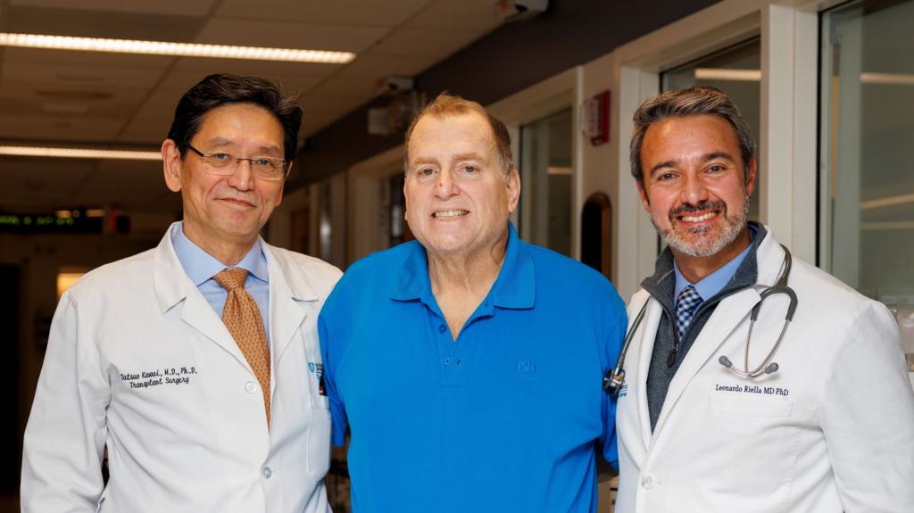 Pig kidney transplanted into US man functions for 271 days