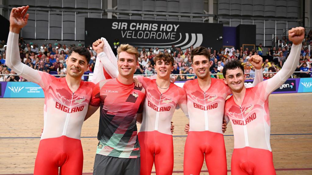 England's team pursuit squad wins gold at Commonwealth Games
