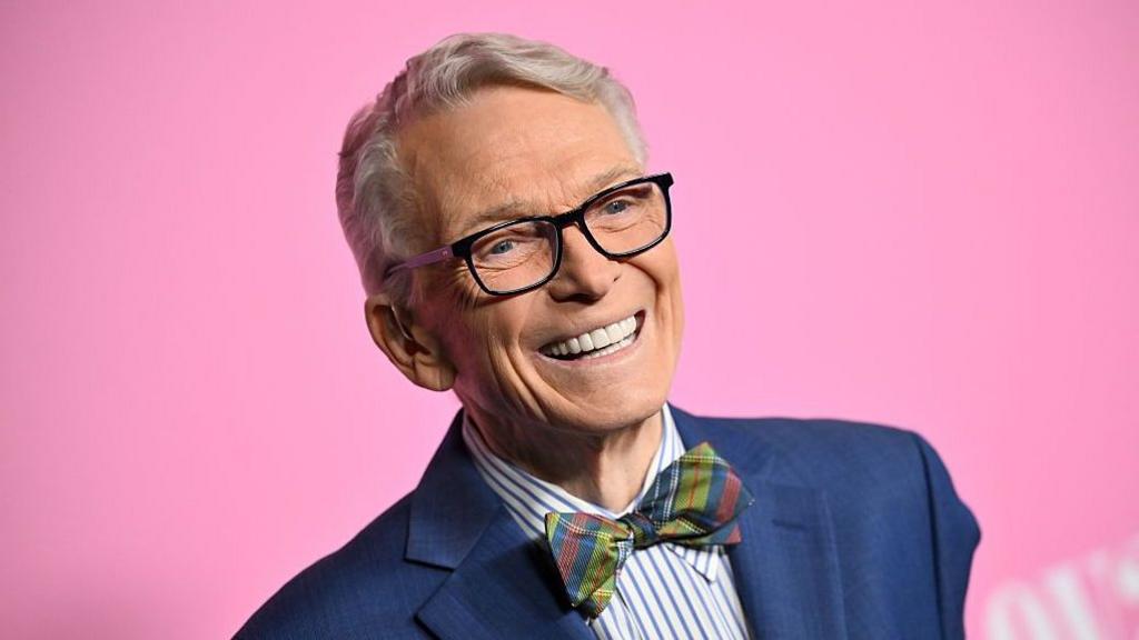 Costume designer Bob Mackie dies at age 87
