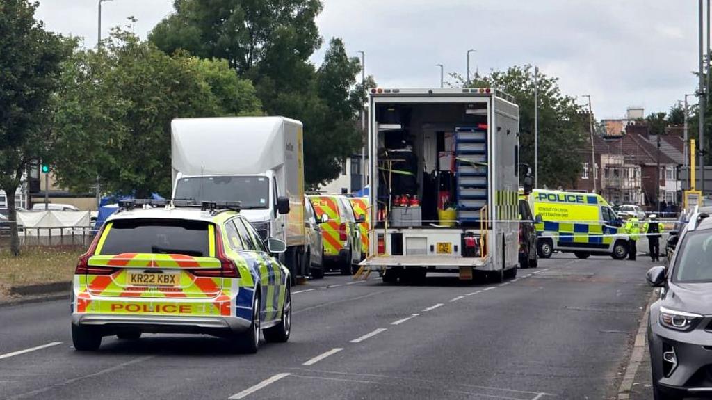 Four men die in car crash on Liverpool Road in Huyton