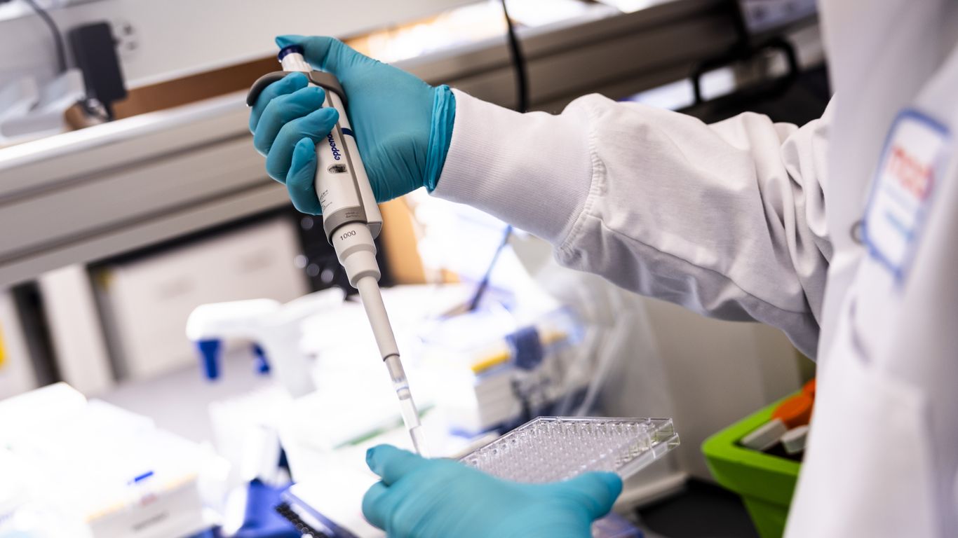 Moderna and Merck report positive results for mRNA cancer vaccine