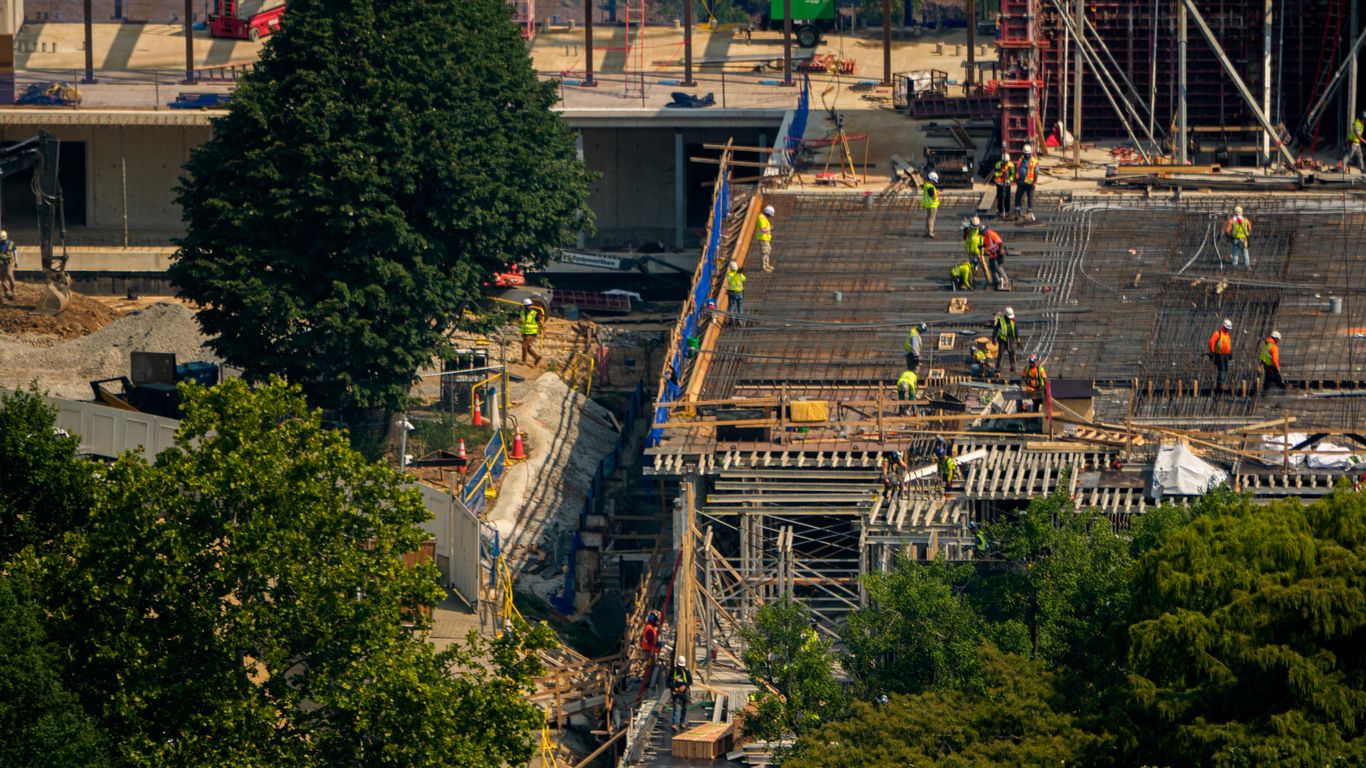 Supreme Court allows construction of Trump's ballroom project to continue