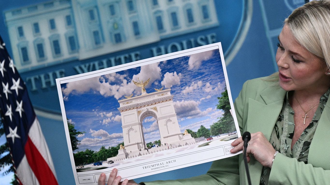 Trump proposes dual-use facility at Washington arch site