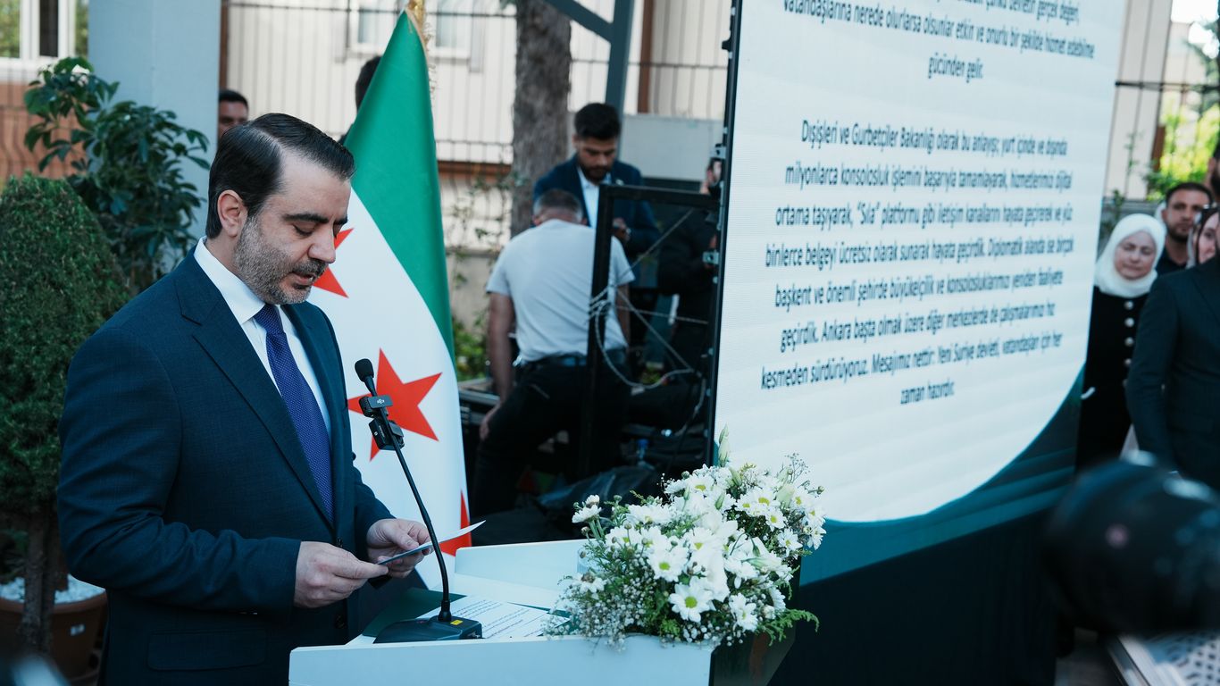 Syrian Foreign Minister Criticizes Israeli Airstrike on Abu al-Duhur Airbase