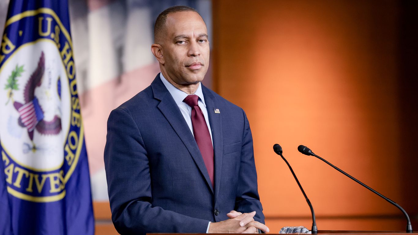 Hakeem Jeffries Meets with Jared Kushner, Sparks Internal Party Debate