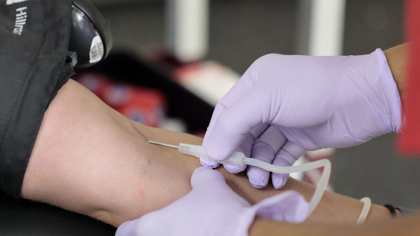 U.S. Blood Supply Declines, Red Cross Calls for Donations
