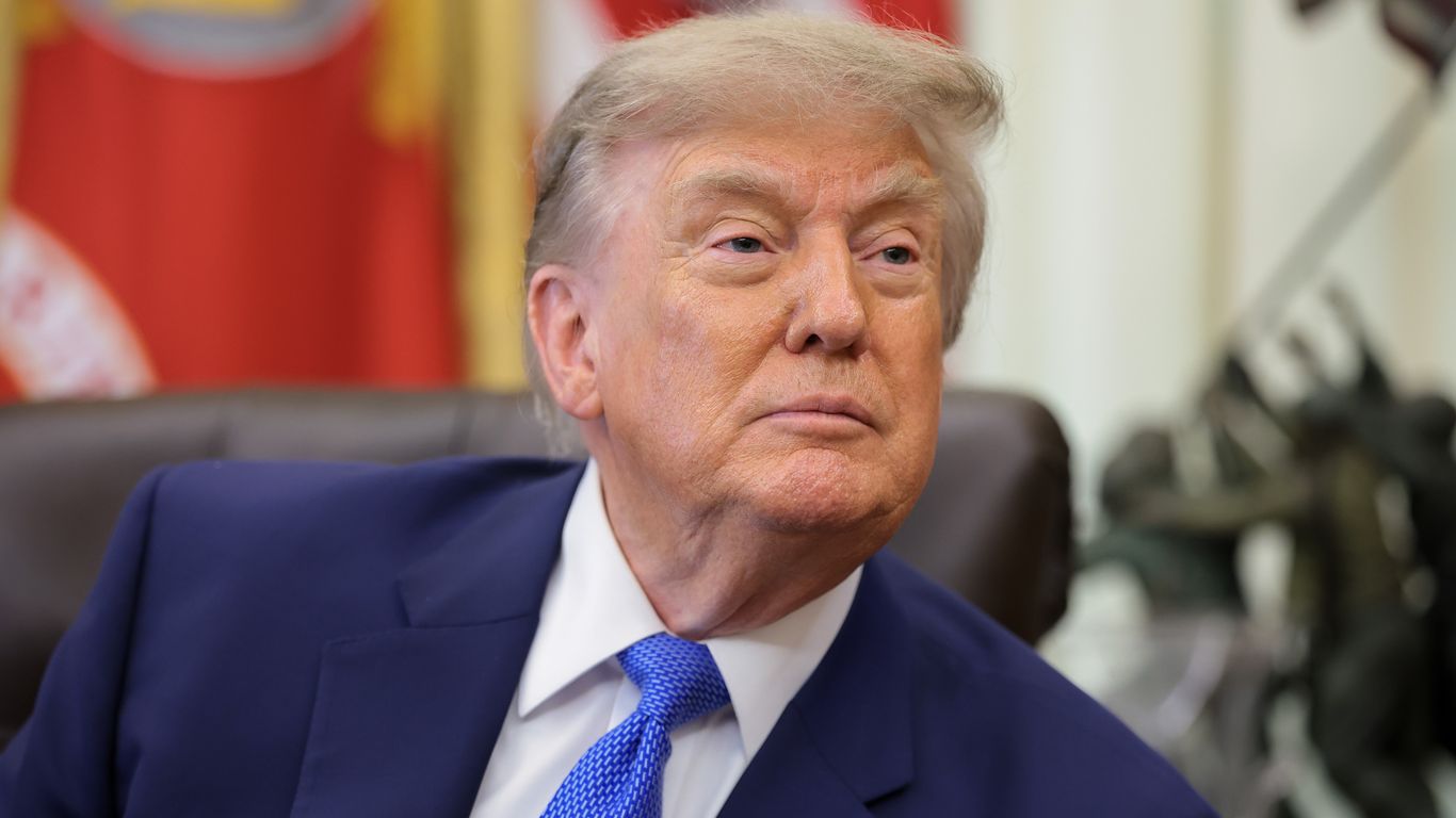 Federal court allows Trump to maintain tariffs on low-value imports