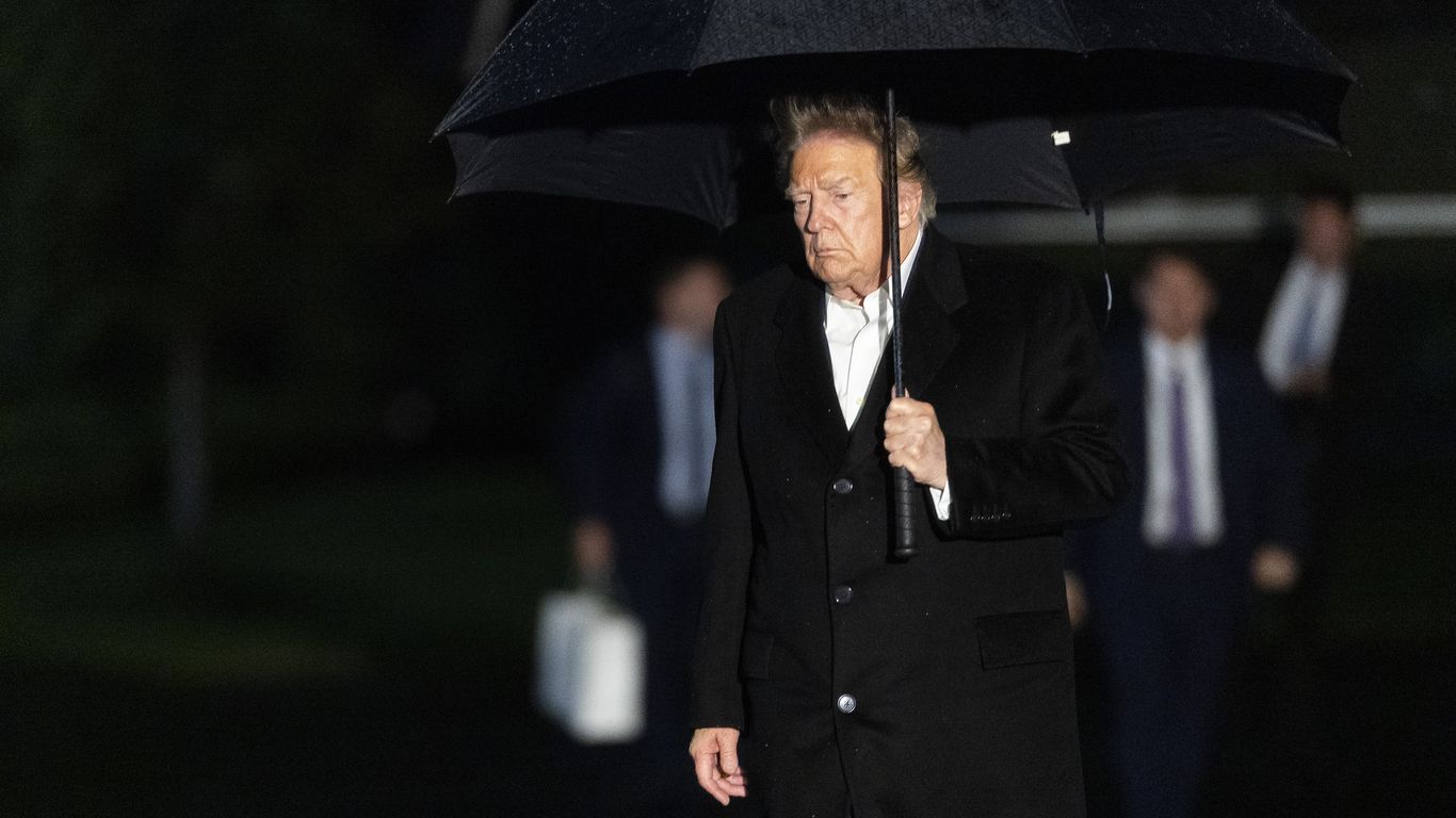Judge dismisses Trump's lawsuit against Des Moines Register and pollster