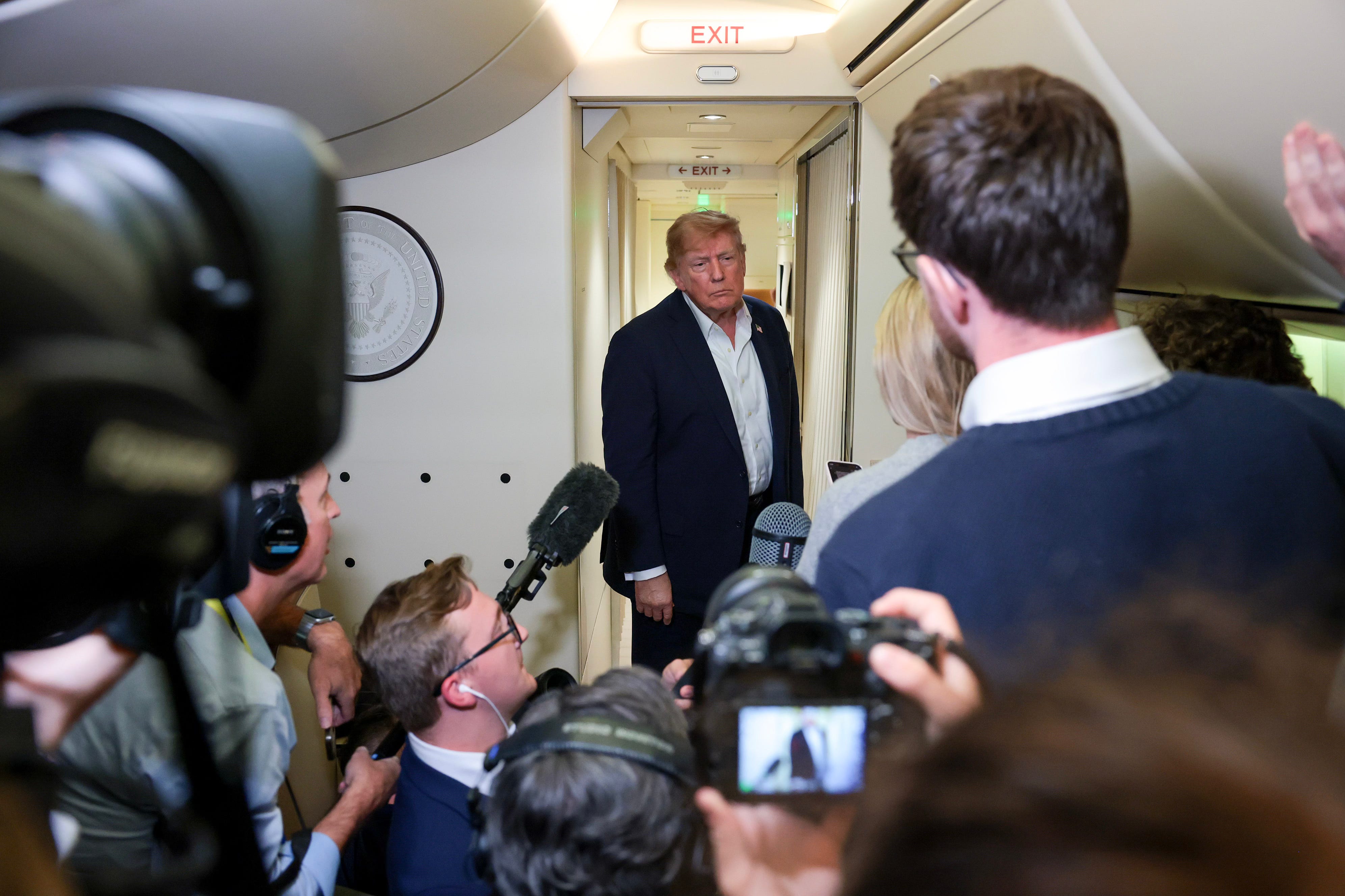 Trump advises Zelenskyy on Russian diesel usage; 80,000 displaced in Yemen; Trump discusses AI