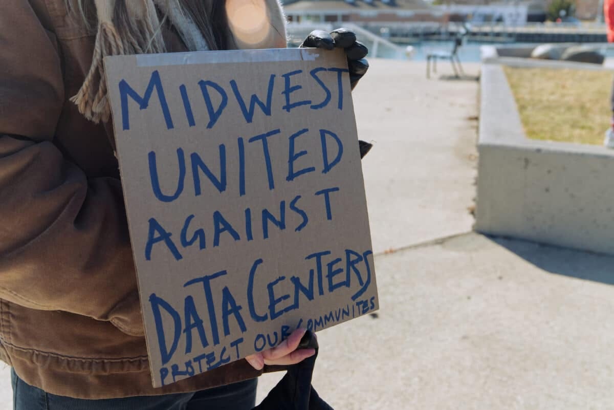 Michigan Senate Candidates Discuss A.I. and Corporate Power in Primary