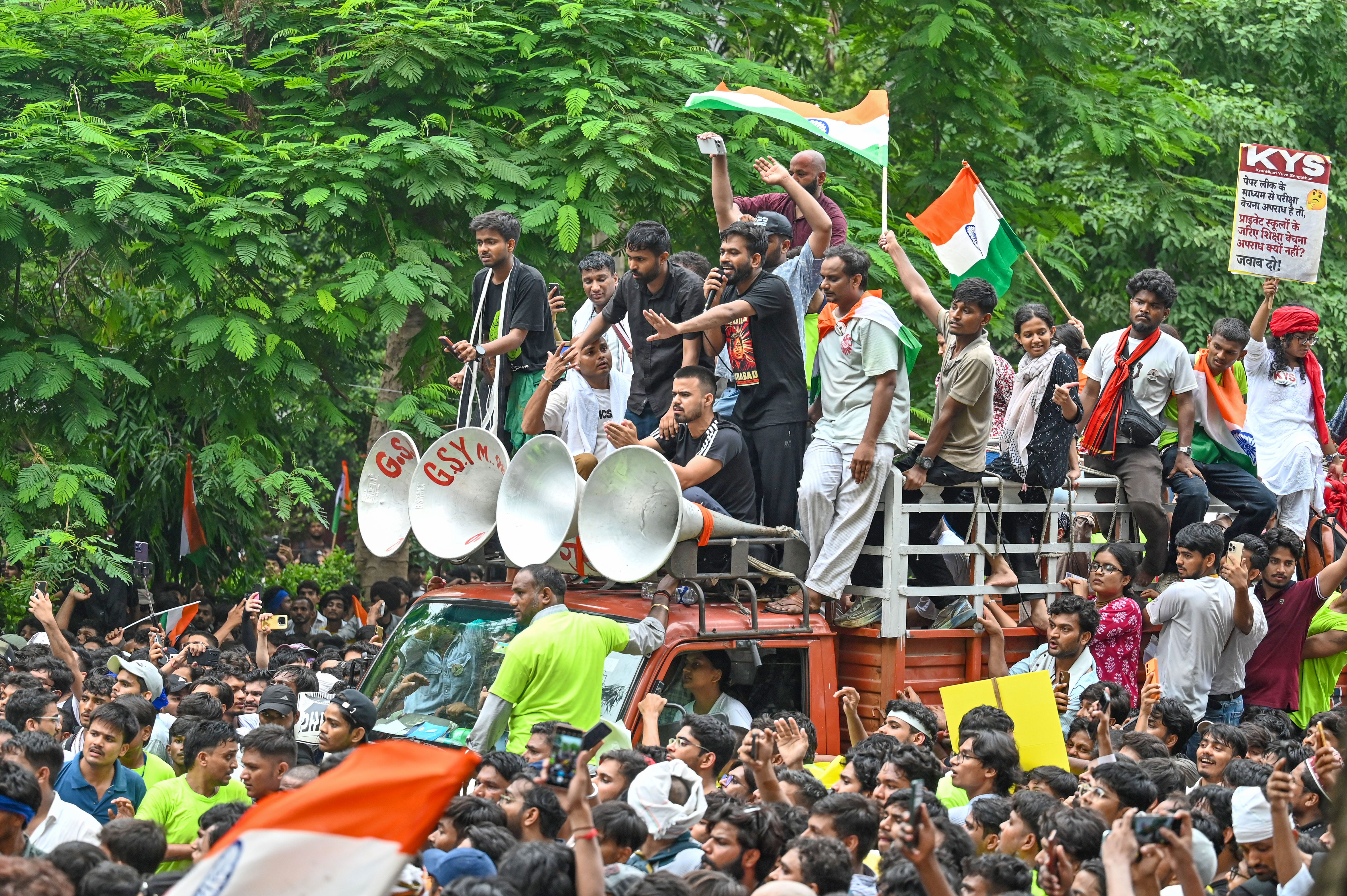 Protests in Delhi End Following Government Acknowledgment of Demands