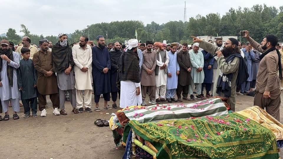Pakistan Military Conducts Operations Amid Kashmir Protest Movement