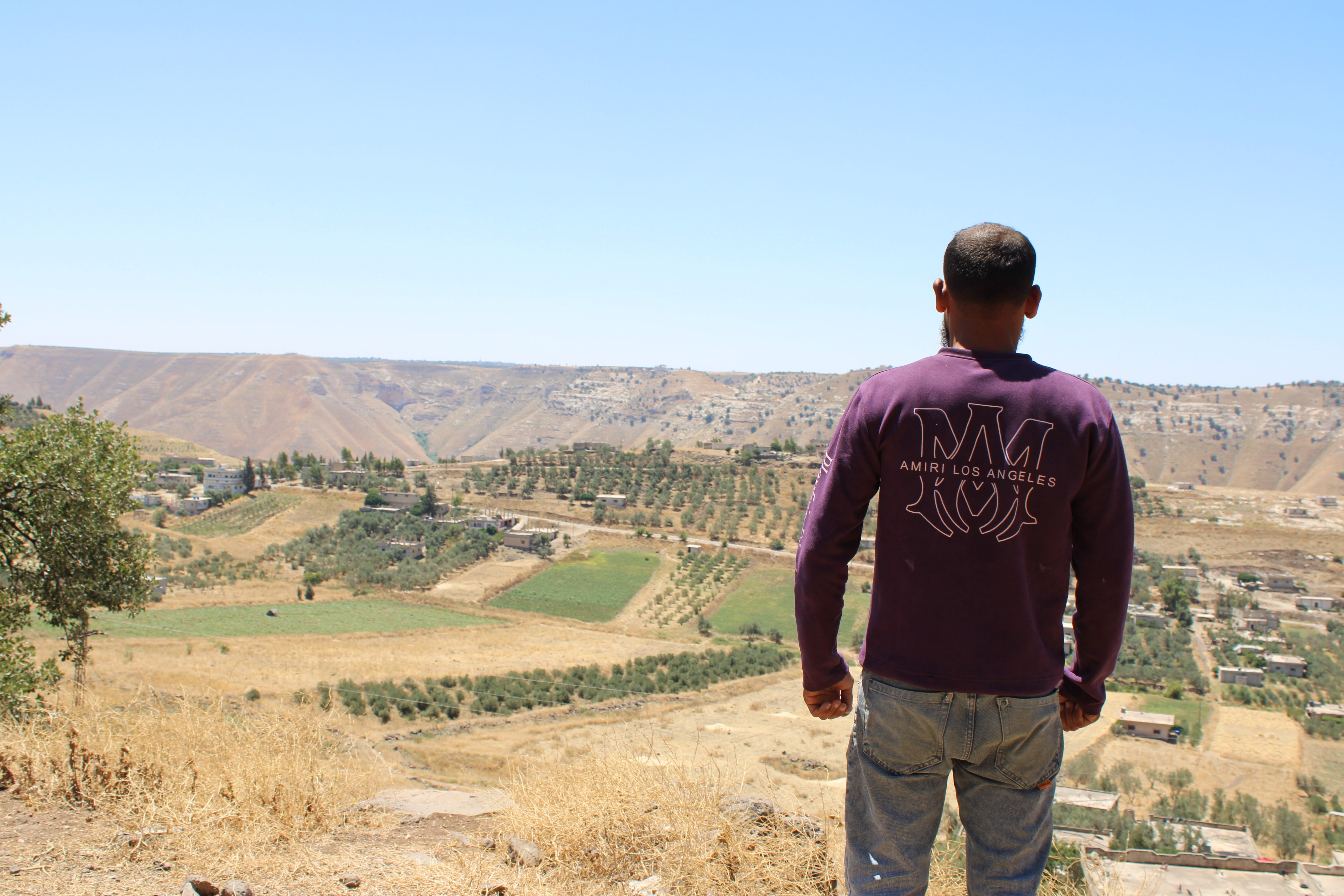Syrians Engage in Local Resistance Against Israeli Presence in Southwestern Syria